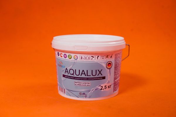 Краска водоэмульсионная FAVORIT AQUA LUX моющаяся для внутренних работ 2.5 кг